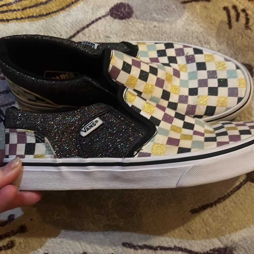 Vans mint condition Colorful Checkered Missy size 6 Slip-On Shoes - Picture 3 of 6